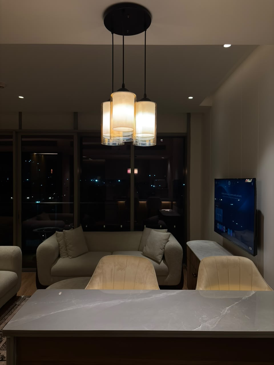 Luxè Interni living room at night